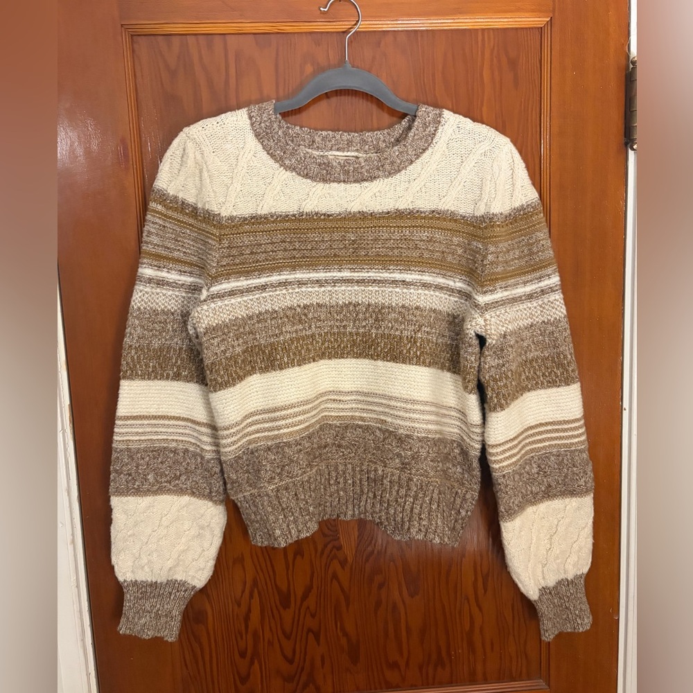 a.n.a Women's Striped Cream and Brown Sweater